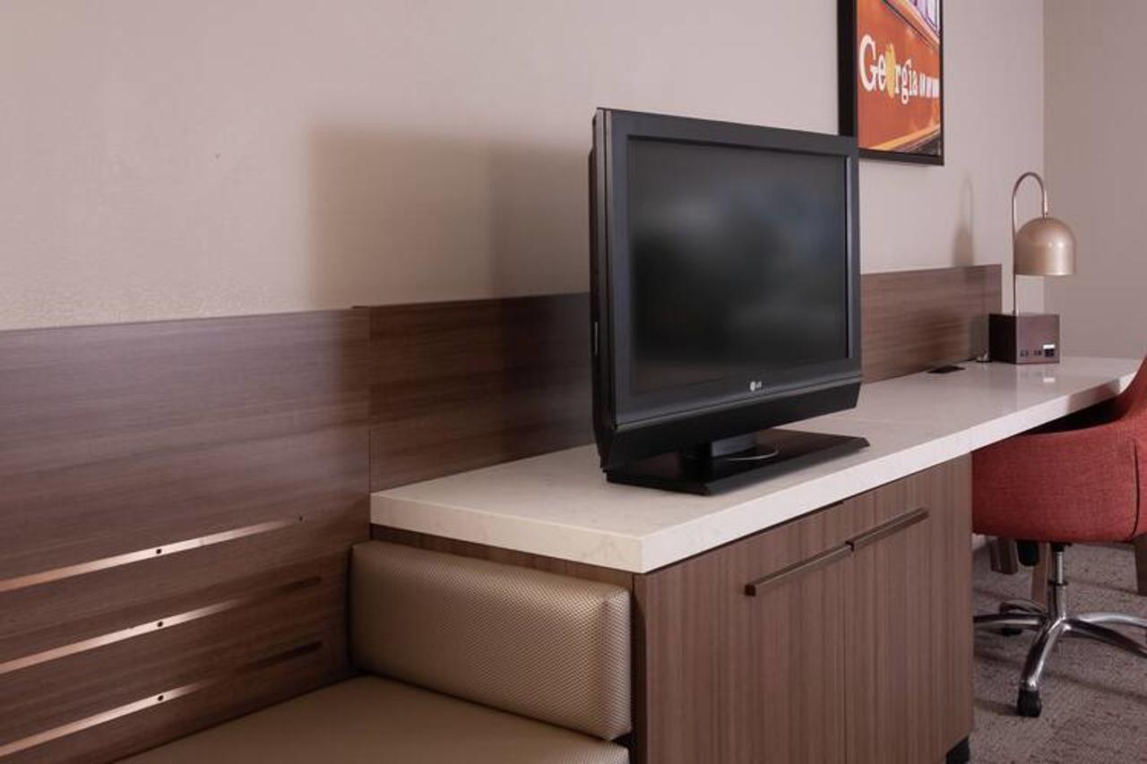 Hilton Garden Inn Atlanta Airport/Millenium Center College Park Εξωτερικό φωτογραφία